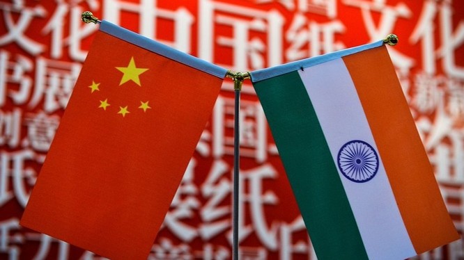 Việc Trung Quốc hủy bỏ kế hoạch phát hành bộ tem kỉ niệm 70 năm thiết lập quan hệ ngoại giao giữa Trung Quốc và Ấn Độ khiến quan hệ hai bên căng thẳng thêm (Ảnh: AFP).
