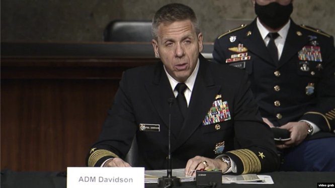 Đô đốc Phil Davidson báo cáo trước Ủy ban Quân lực Thượng viện hôm 9/3 (Ảnh: VOA).