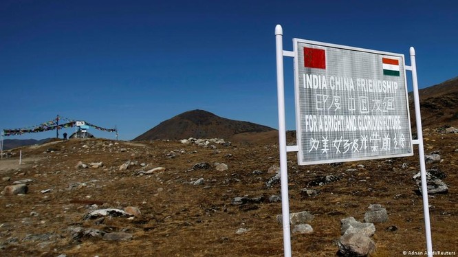 Ấn Độ cho rằng việc Trung Quốc ban hành Luật Biên giới trên bộ sẽ ảnh hưởng đến việc thực hiện những thỏa thuận đã có giữa hai nước (Ảnh: Deutsche Welle).