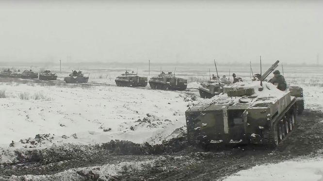 Quân đội Nga tập trận ở gần biên giới Ukraine hôm 26/1/2022 (Ảnh: Guancha).
