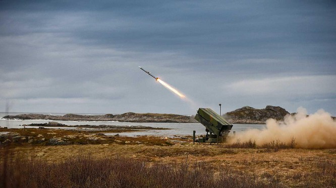 Hệ thống tên lửa phòng không NASAMS sẽ được Mỹ cung cấp cho Ukraine (Ảnh: Wiki).