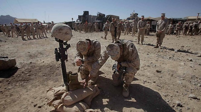 Năm 2015, Bộ Quốc Phòng Mỹ đã công bố danh sách tên của 2.254 thành viên đã bỏ mạng tại cuộc chiến Afghanistan, Pakistan và Uzbekistan. Nguồn: The Nation