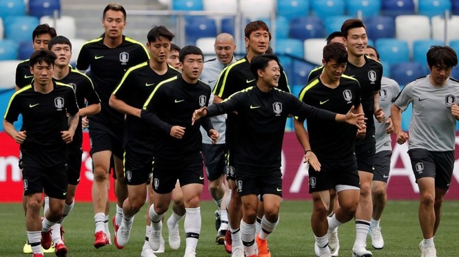 Đội tuyển Hàn Quốc trong một buổi tập. Ảnh: Business Insider