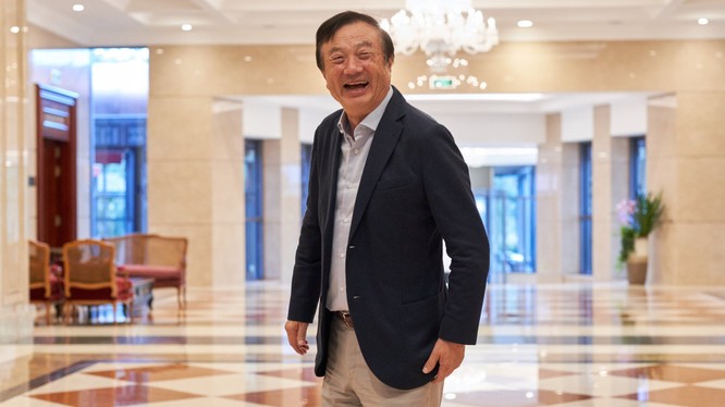 Ông Nhậm Chính Phi tại trụ sở Huawei ở Thâm Quyến, Trung Quốc. Ảnh: Bloomberg.
