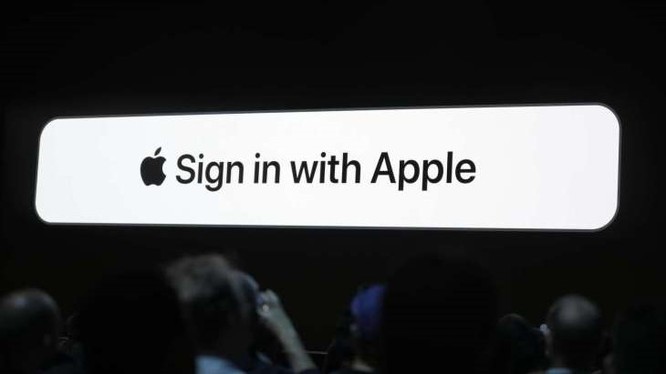 Sign In with Apple được "Táo khuyết" giới thiệu lần đầu tại WWDC19. Ảnh: TechCrunch