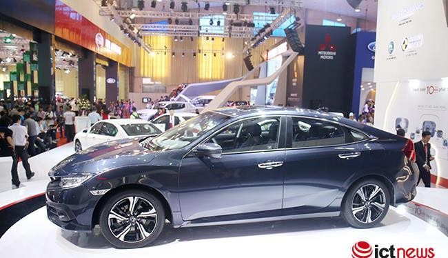 Honda Civic chính thức chốt giá 950 triệu đồng