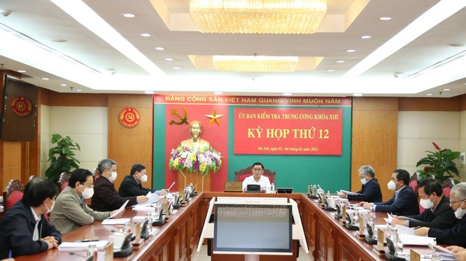 Kỳ họp 12 của UBKT Trung ương tại Hà Nội