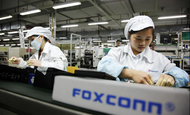 Với dự án mới của Foxconn, chúng ta sẽ sớm được nhìn thấy iPad và Macbook "Made in Vietnam". Ảnh: Gizmochina.
