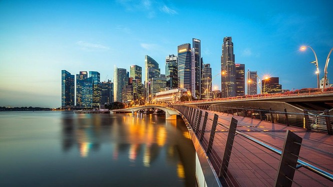 Để thích ứng với sự thay đổi của thế giới, chính phủ Singapore đã tập trung vào sử dụng và đầu tư công nghệ. Ảnh: CIO