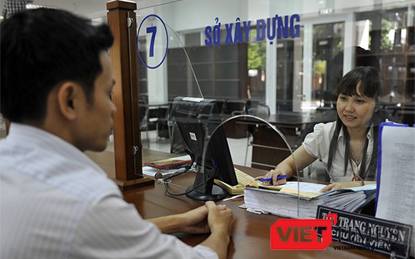 Khảo sát năm 2015 có 98,76% người hài lòng và rất hài lòng với dịch vụ hành chính công tại Đà Nẵng, và đến 96% đánh giá tốt và rất tốt cho công chức tiếp nhận và trả kết quả.