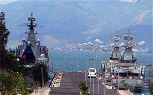 Quân cảng Cam Ranh