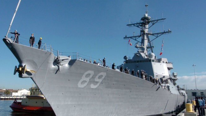 Chiến hạm tên lửa dẫn đường USS Mustin của Hải quân Mỹ