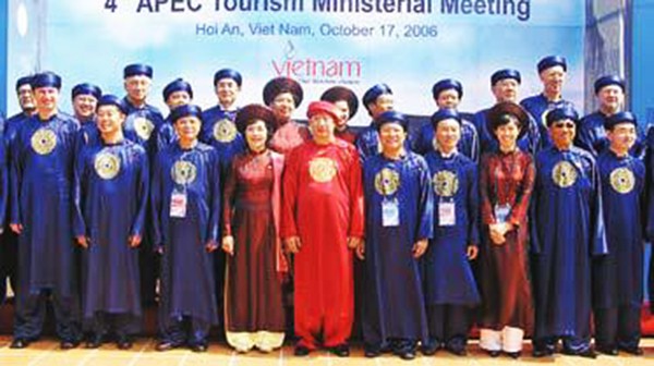 Tỉnh Quảng Nam sẽ là địa phương đăng cai “Hội nghị Bộ trưởng Tài chính APEC" và Chương trình tham quan dành cho phu nhân/phu quân của người đứng đầu 21 nền kinh tế APEC, cùng các đại biểu tham dự Tuần lễ cấp cao APEC 2017
