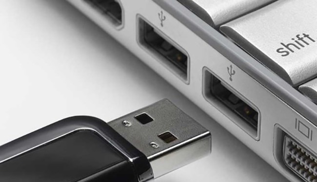 Người dùng thường bị mất dữ liệu trên USB vì nhiều nguyên nhân khác nhau. Ảnh: INTERNET