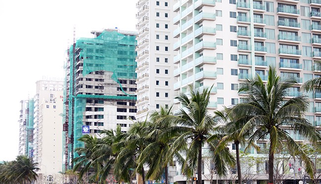 thị trường khách sạn, nghỉ dưỡng đang là tâm điểm của thị trường BĐS Đà Nẵng trong 6 tháng qua với nhiều cơ hội, rủi ro tiềm ẩn