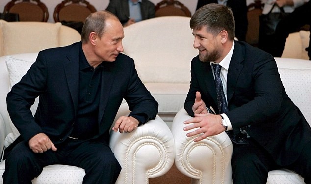 Tổng thống Chechnya Ramzan Kadyrov hùng mạnh đã kêu gọi ông Putin điều động đội quân Hồi giáo thiện chiến tới đánh bại nhóm khủng bố Nhà nước Hồi giáo (IS).