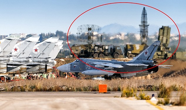 Hình ảnh được cho là hệ thống S-400 tại sân bay Latakia, Syria