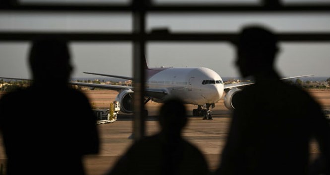 Giới chức Ai Cập đã bắt giữ 2 nhân viên tại sân bay Sharm al-Sheikh nghi đã hỗ trợ việc đặt bom khiến máy bay Nga rơi ở bán đảo Sinai - Ảnh: AFP