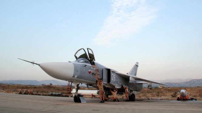 Máy bay Su-24 Nga tác chiến tại Syria