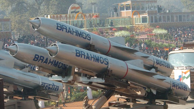 Tên lửa Bramos của Ấn Độ