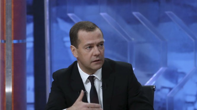 Thủ tướng Nga Dmitry Medvedev khẳng định phải bảo vệ thị trường Nga - Ảnh: Reuters