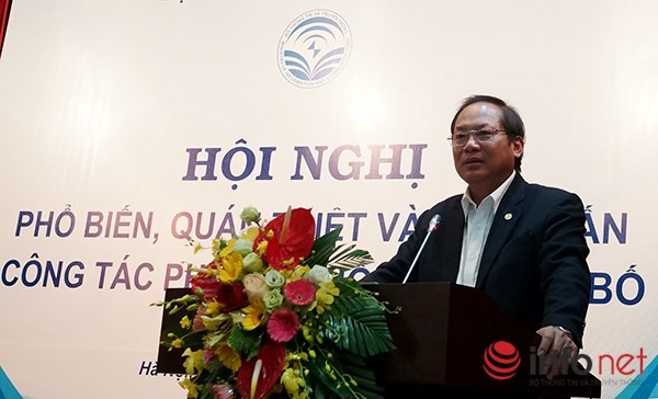 Thứ trưởng Trương Minh Tuấn phát biểu khai mạc buổi tập huấn.
