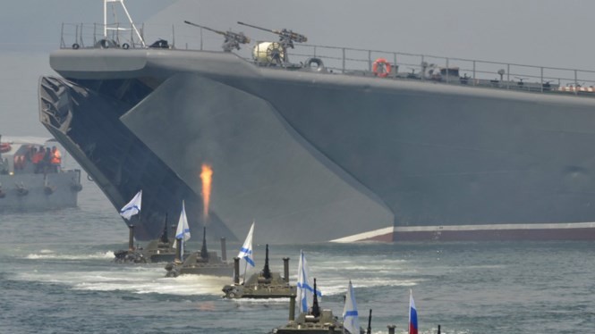 Hải quân Nga tập trận đổ bộ vào bờ biển