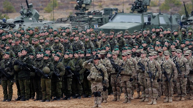 NATO ngày càng tiến sát biên giới Nga