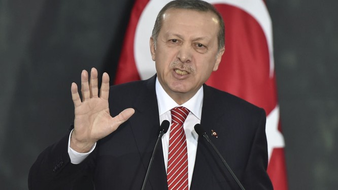 Tổng thống Erdogan có thể làm liều trước nguy cơ kế hoạch Syria bị phá sản