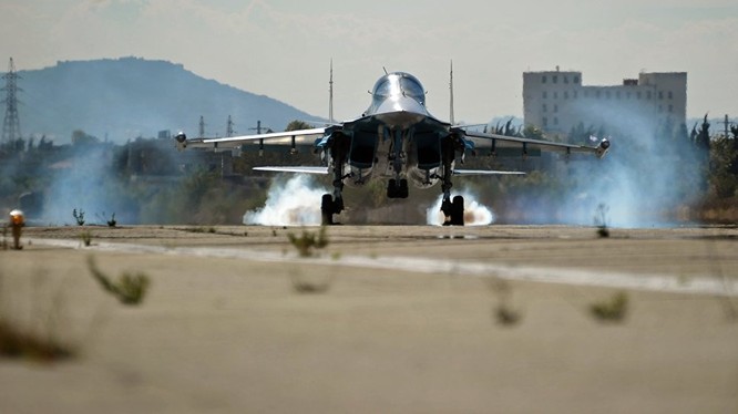 Máy bay cường kích tối tân Su-34 của Nga tham chiến tại Syria