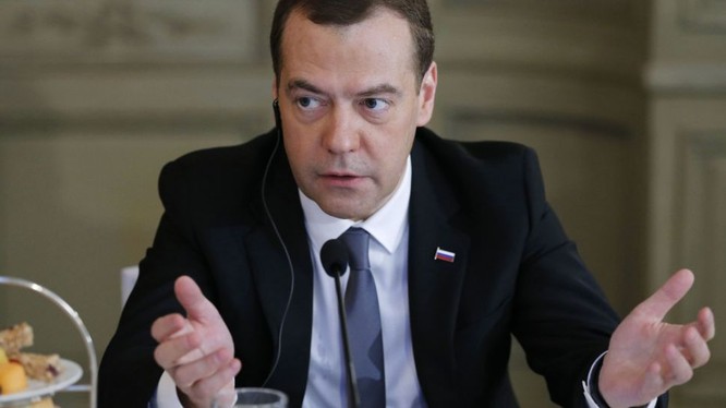 Ông Medvedev