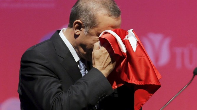 Thổ Nhĩ Kỳ đang bị ghẻ lạnh do chính sách sai lầm