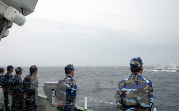 Cảnh sát biển Việt Nam trong một cuộc tuần tra chung trên Vịnh Bắc Bộ