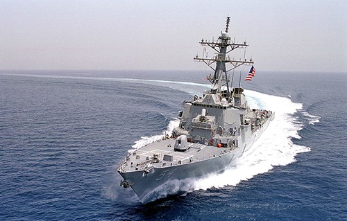 Khu trục hạm USS Curtis Wilbur (DDG 54) của hải quân Mỹ từng tuần tra sát quần đảo Hoàng Sa