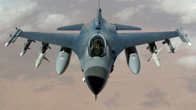 Chiến đấu cơ F-16 Falcon của Mỹ