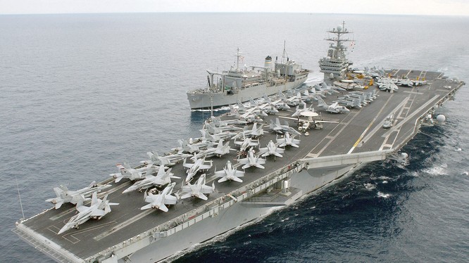 Thế giới chắc chắn sẽ không bao giờ chấp nhận Trung Quốc biến Biển Đông thành "ao nhà". Ảnh: Cụm tác chiến tàu sân bay Mỹ gần đây thường xuyên tuần tiễu ở Biển Đông