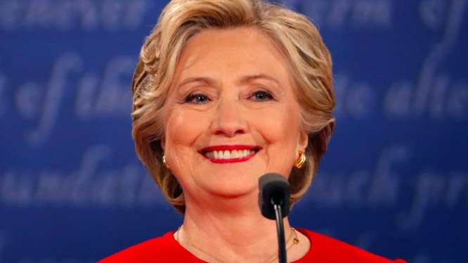 Giới phân tích hầu như thống nhất bà Hillary đã thắng trong cuộc tranh luận trực tiếp đầu tiên với ông Trump
