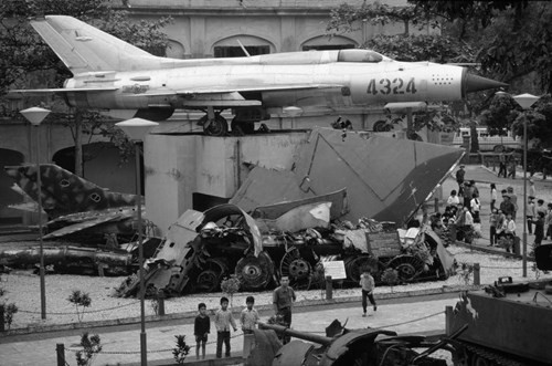 Kinh nghiệm tác chiến của không quân Việt Nam (Kỳ 1): tiêu diệt B 52