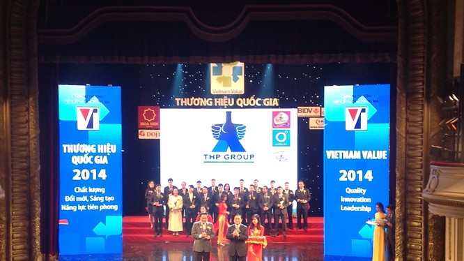 Chủ tịch kiêm tổng Giám đốc Tân Hiệp Phát nhận giải thưởng thương hiệu Quốc gia 2014