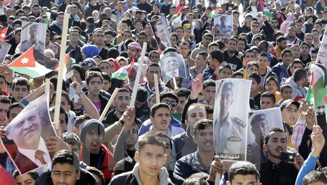 Tuần hành phản đối IS tại Jordan. (Nguồn: AFP/TTXVN)