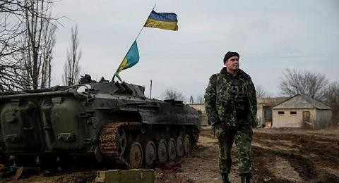 Kiev và quân ly khai lại đánh nhau dữ dội
