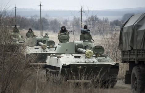 Kiev tung vũ khí, chiến sự Ukraine sắp nổ tung?