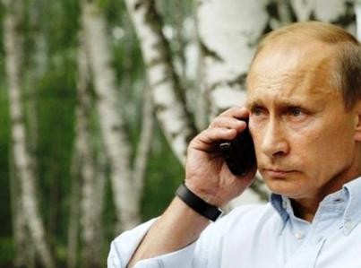 Tổng thống Putin "không dám" dùng điện thoại di động?