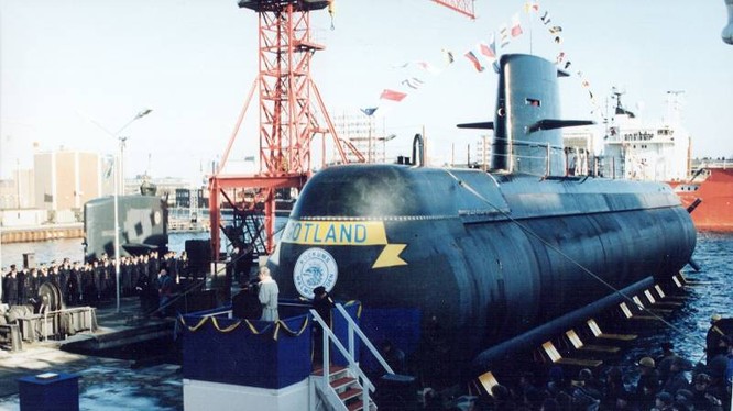 Một mẫu tàu ngầm lớp Kockums tại xưởng của công ty hàng không vũ trụ và quốc phòng Saab AB, Thụy Điển. Ảnh: WSJ