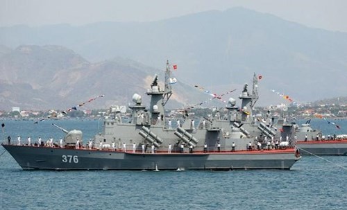 Tàu cao tốc tên lửa lớp Molniya của hải quân Việt Nam