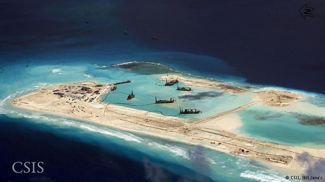 Đảo nhân tạo của Trung Quốc, đã hình thành một đường băng quân sự có độ dài 3000m