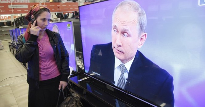 Dân Nga nghĩ gì về ông Putin và ông Obama?