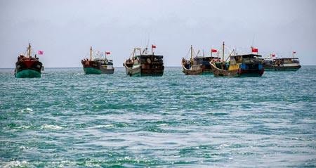 Tàu cá Trung Quốc tại Biển Đông (Ảnh: Tân Hoa Xã)