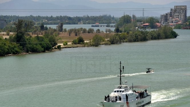 Tàu tuần tra của Cơ quan Thực thi pháp luật hàng hải Malaysia (MMEA) đã được cử đi cứu hộ Ảnh: Malaysian Insider