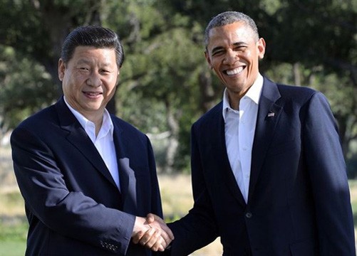 Tổng thống Mỹ Barack Obama (phải) và Chủ tịch Trung Quốc Tập Cận Bình.